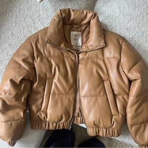 Abercrombie Ultra Mini Vegan Leather Puffer